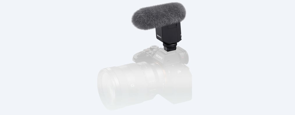 תמונת מוצר של ECM-B10 עם מגן רוח המחובר למצלמה